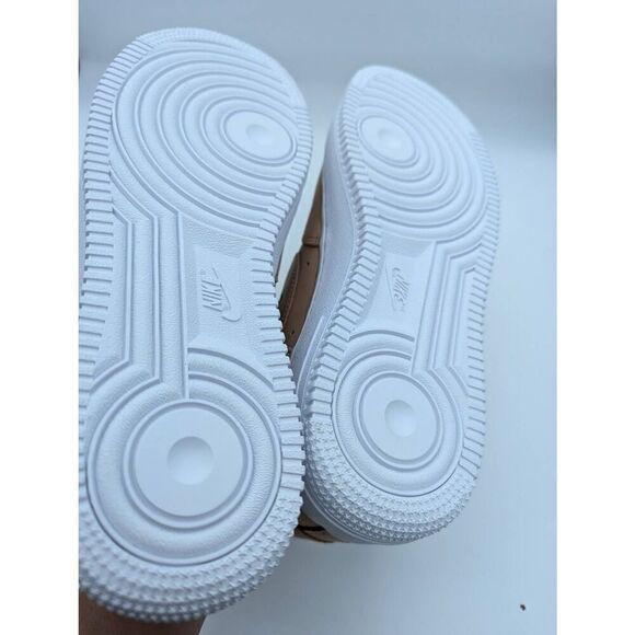 Nike Air Force 1 Low Vachetta Tan Women's size 9 - Picture 6 of 7